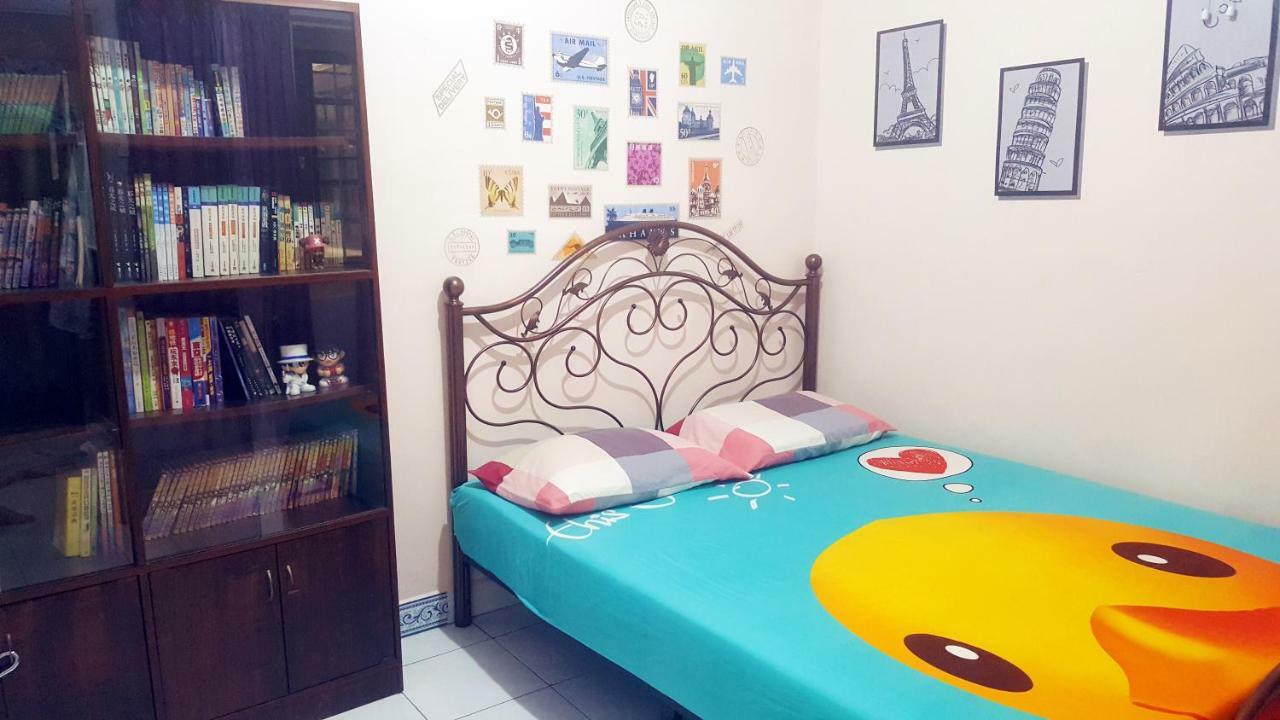 Little Family Homestay Malacca Exterior photo